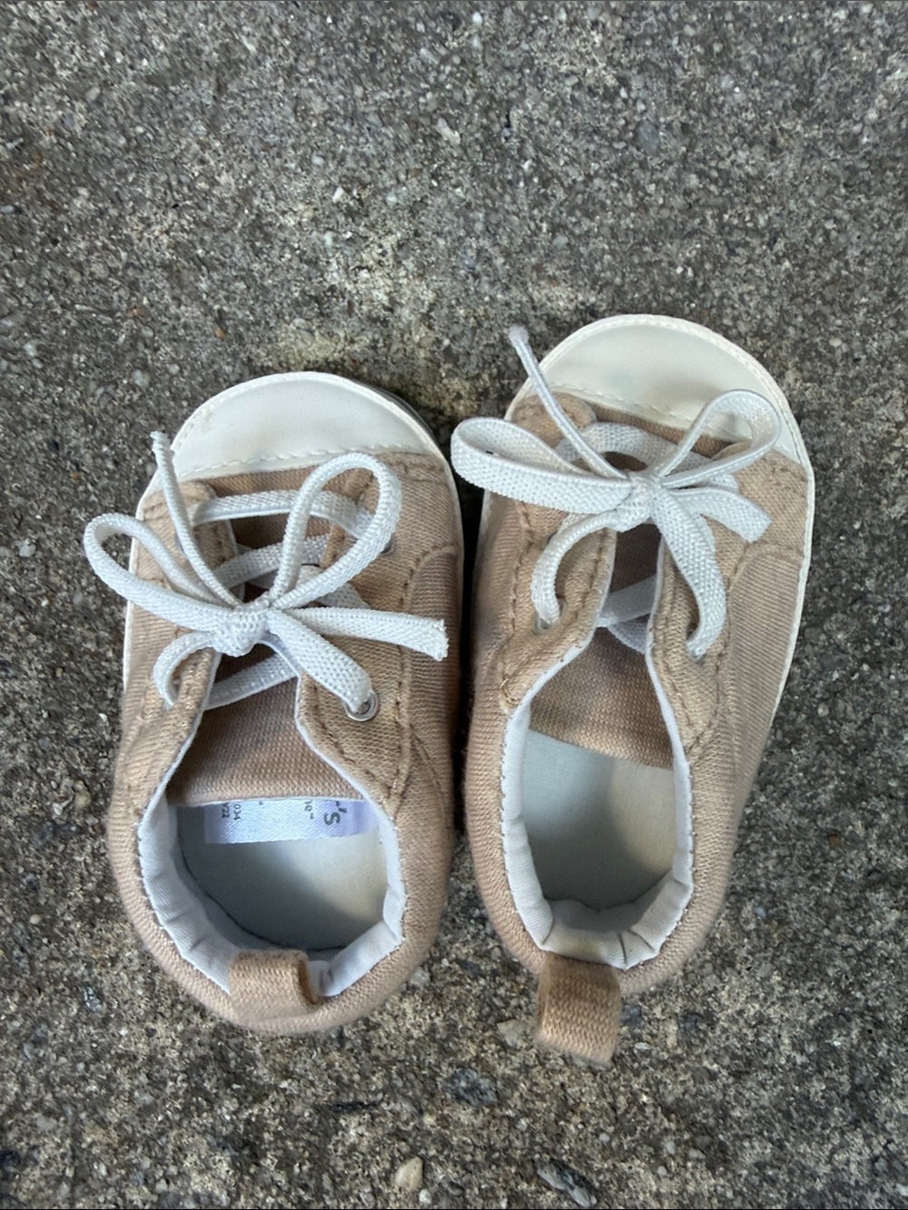 Newborn Baby Shoes all brand new or barely worn - Picture 8 of 15
